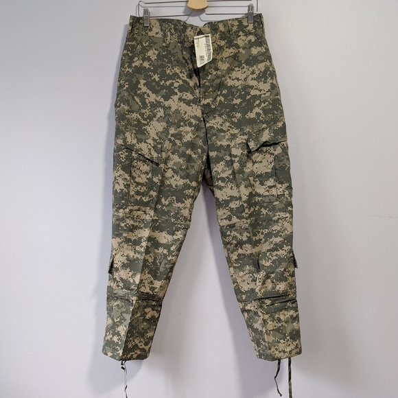 U.S. ARMY Combat Uniform Digital Camo Trousers - Picture 1 of 9